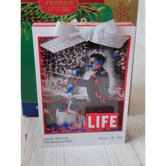 Hallmark celebrate with the Kennedy's Life water globe ornament Xmas - Picture 3 of 8